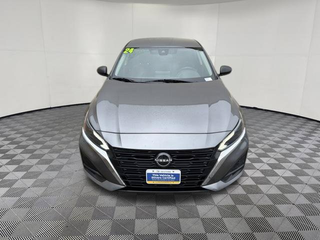 Used 2024 Nissan Altima 2.5 SV FWD image 13