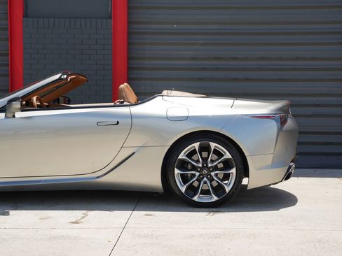 Used 2021 Lexus LC 500 Convertible w/ Touring Package RWD image 10