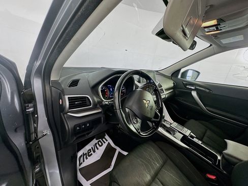 Used 2020 Mitsubishi Eclipse Cross SE AWD/4WD image 9