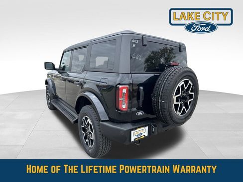 New 2026 Ford Bronco Outer Banks AWD/4WD image 3