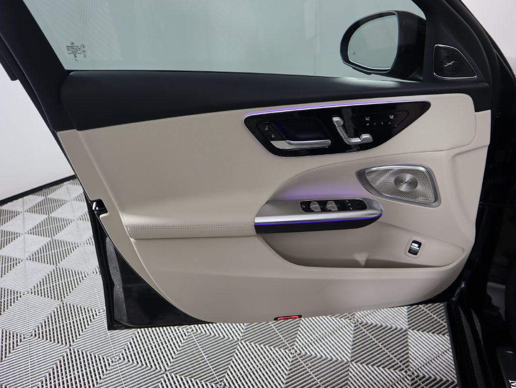 Used 2026 Mercedes-Benz C 300 Sedan image 25