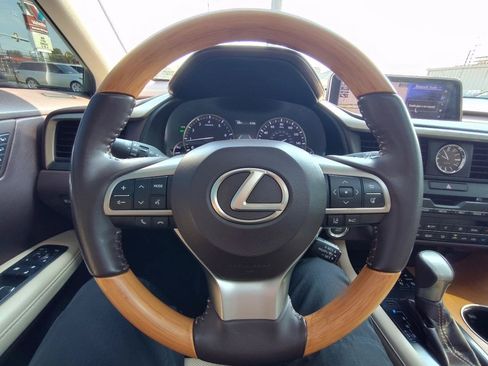 Used 2018 Lexus RX 350 AWD w/ Premium Package image 17