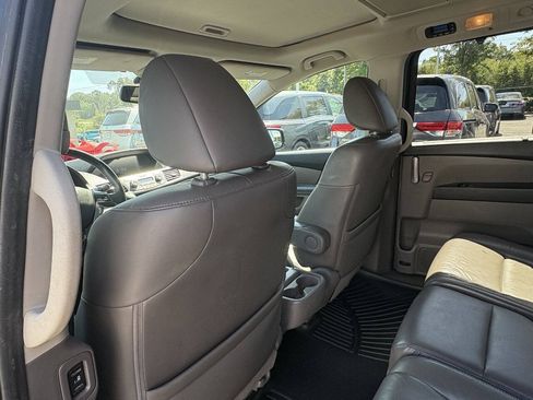 Used 2013 Honda Odyssey Touring image 11