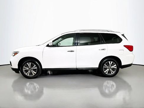 Used 2018 Nissan Pathfinder SV AWD/4WD image 4