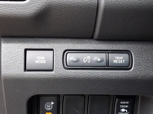 Used 2025 Nissan Frontier PRO-4X w/ Pro Premium Package AWD/4WD image 31