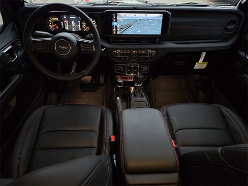 New 2025 Jeep Wrangler Unlimited Rubicon image 10
