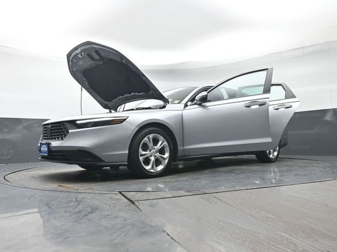 Certified 2023 Honda Accord LX image 41