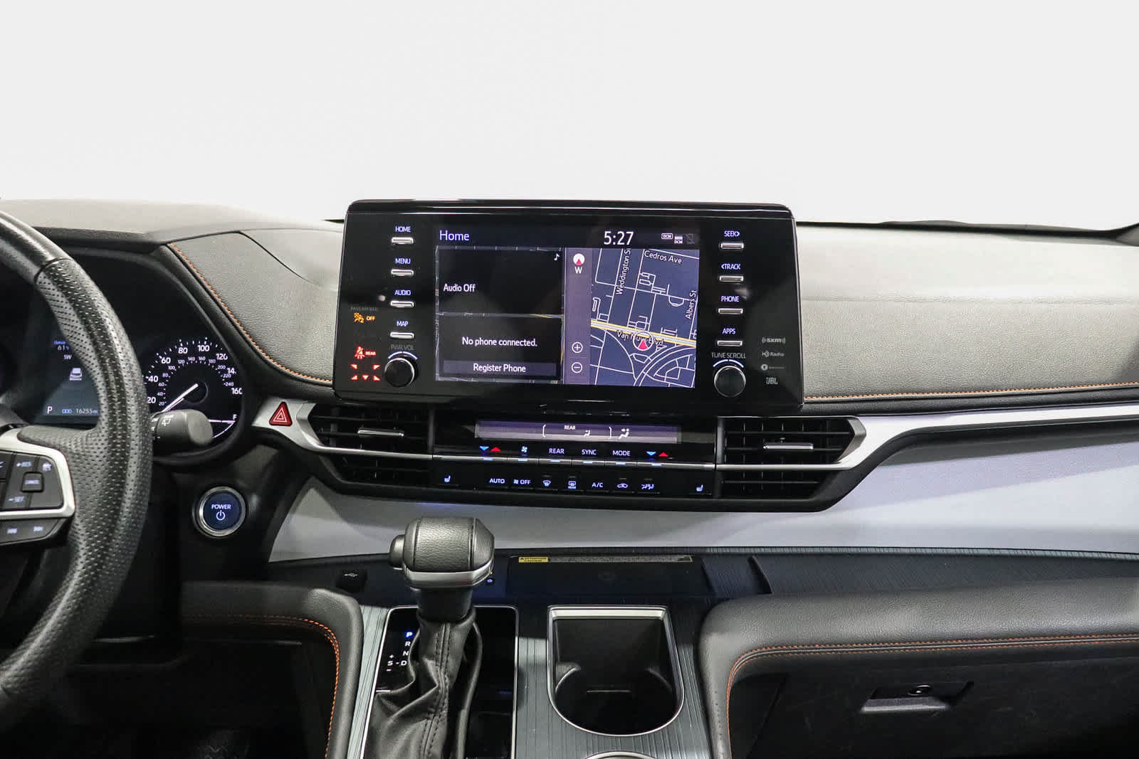 Used 2024 Toyota Sienna XSE w/ XSE Plus Package AWD/4WD image 18