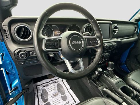 Used 2022 Jeep Wrangler Unlimited Sahara w/ Cold Weather Group image 12