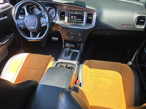 Used 2022 Dodge Charger Scat Pack RWD image 18