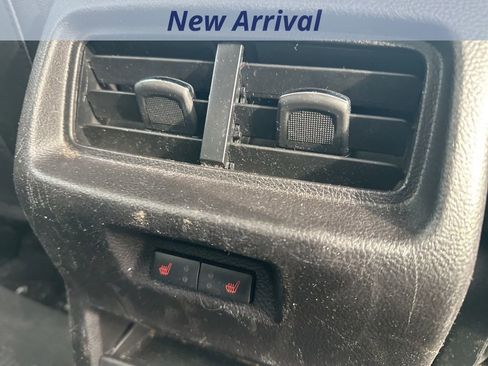 Used 2018 Ford Edge Titanium w/ Equipment Group 301A image 9