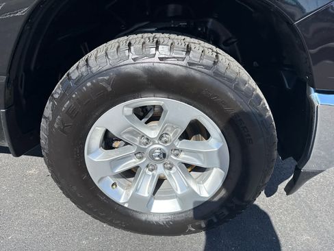Used 2024 RAM 1500 Laramie image 17