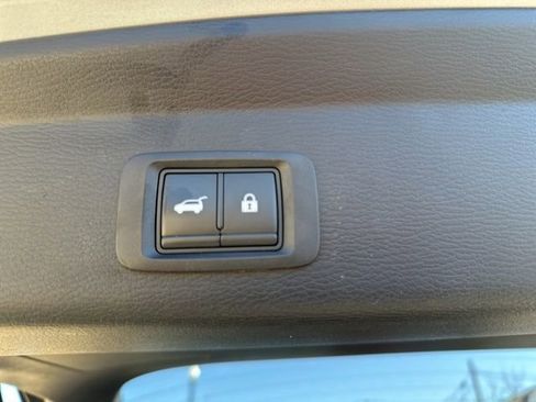 Used 2022 Mitsubishi Outlander SEL image 33