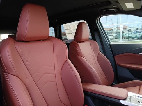 New 2026 BMW X1 xDrive28i w/ Technology Package image 17