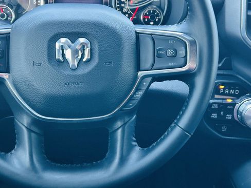 Used 2022 RAM 1500 Laramie AWD/4WD image 19
