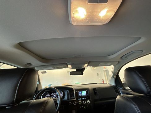 Used 2019 Toyota Sequoia TRD Sport w/ TRD Sport Premium Package AWD/4WD image 16