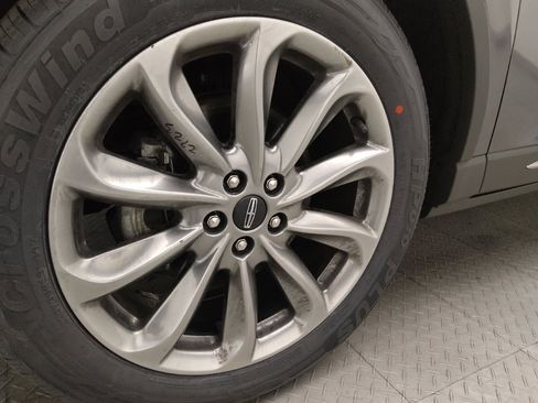 Used 2022 Lincoln Corsair AWD w/ Premium Package image 31