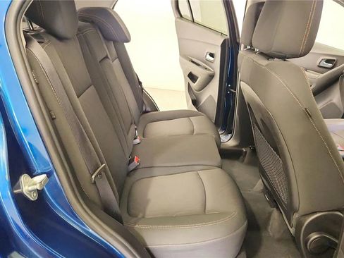 Used 2019 Chevrolet Trax LT image 37