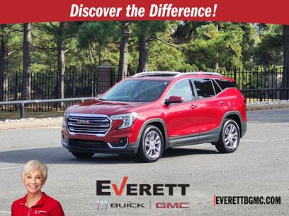 Used 2023 GMC Terrain SLT w/ Infotainment Package II
