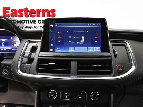 Used 2024 Chevrolet Suburban LT image 12