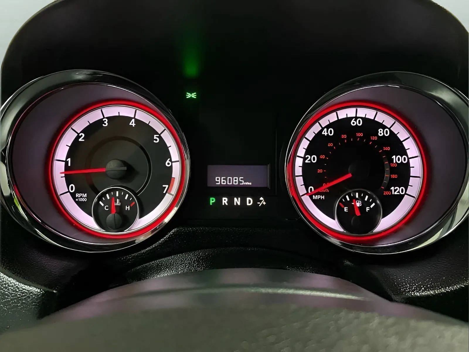 Used 2020 Dodge Grand Caravan SE FWD image 18