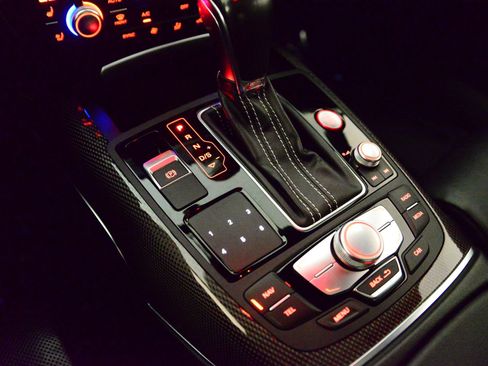 Used 2017 Audi S7 Premium Plus w/ S7 Sport Package image 12