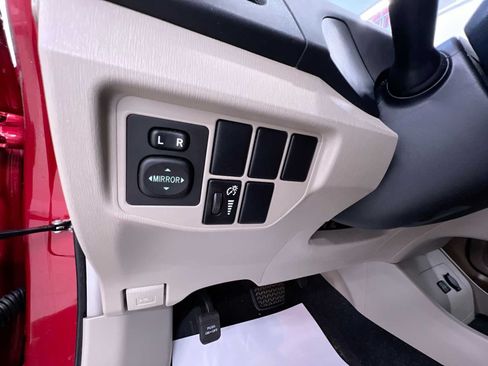 Used 2012 Toyota Prius Four FWD image 16