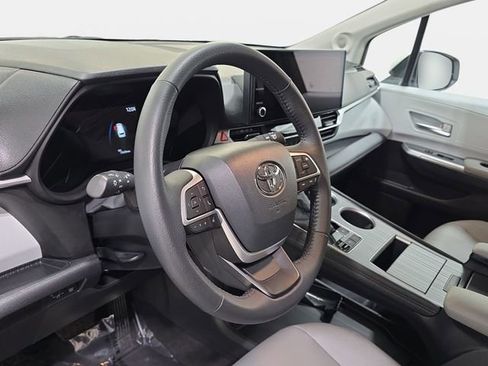 Certified 2025 Toyota Sienna XLE w/ XLE Plus Package AWD/4WD image 12