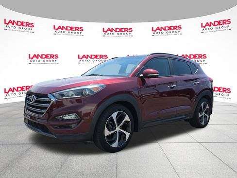 Used 2016 Hyundai Tucson Limited w/ Option Group 03 FWD image 7