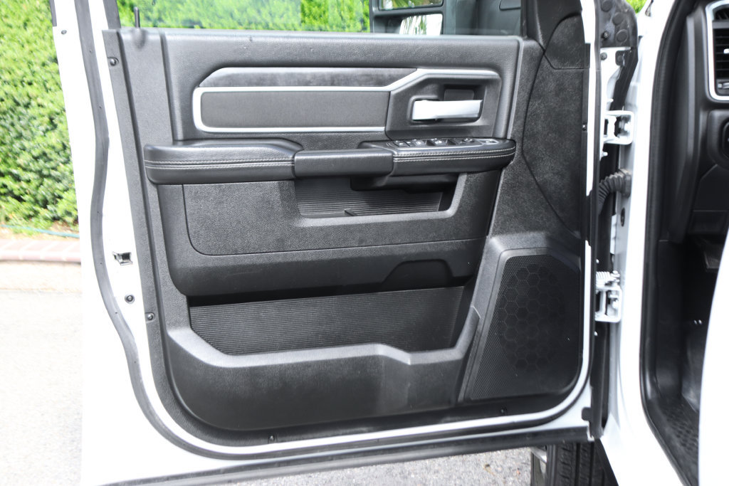 Used 2024 RAM 3500 SLT w/ Quick Order Package 2YG SLT AWD/4WD image 16