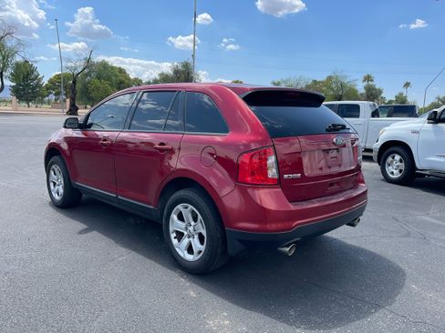Used 2013 Ford Edge SEL FWD image 3
