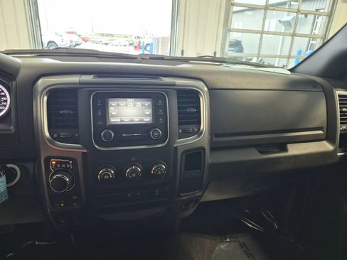 Used 2022 RAM 1500 Warlock AWD/4WD image 28