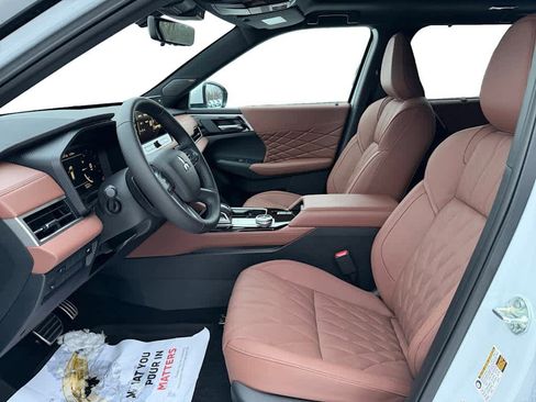 New 2026 Mitsubishi Outlander SEL image 10