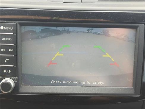 Used 2019 Nissan Sentra S image 11