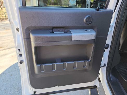 Used 2013 Ford F250 Lariat w/ Lariat Ultimate Pkg image 36