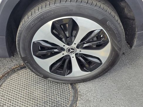 Certified 2024 Mercedes-Benz GLB 250 4MATIC image 14