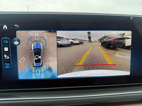 Certified 2025 Mercedes-Benz GLE 53 AMG 4MATIC image 19