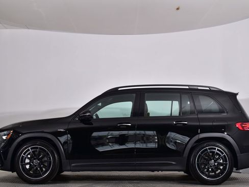 Certified 2025 Mercedes-Benz GLB 35 AMG 4MATIC image 2