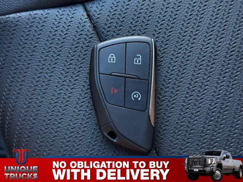 Used 2023 GMC Canyon AT4X w/ Edition 1 AWD/4WD image 38