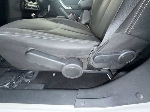 Used 2017 Jeep Wrangler Unlimited Sahara w/ Dual Top Group image 14