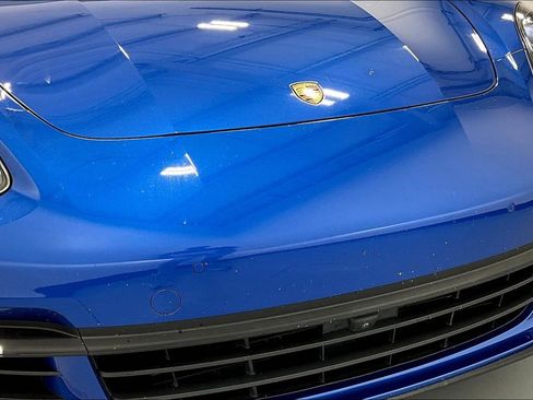 Used 2018 Porsche Panamera 4S image 37