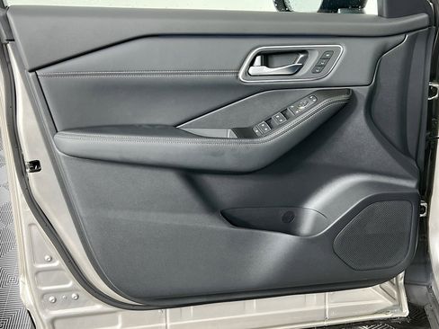 New 2026 Nissan Rogue Platinum w/ Platinum Premium Package AWD/4WD image 20
