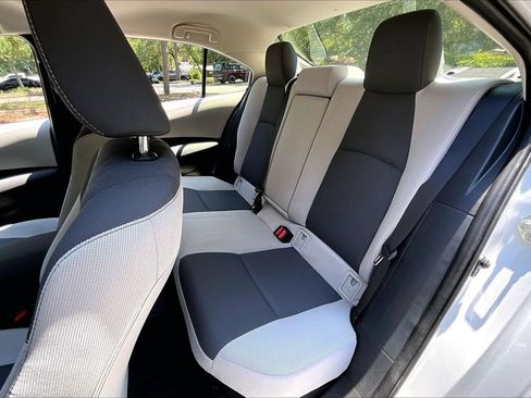 Used 2024 Toyota Corolla LE FWD image 19