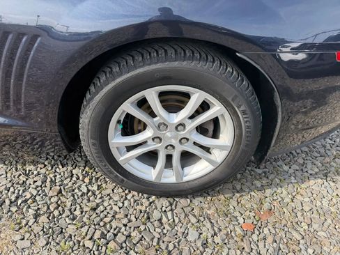 Used 2014 Chevrolet Camaro LS RWD image 9