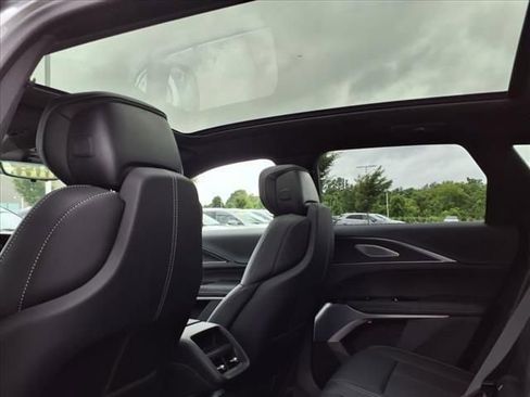 New 2025 Cadillac Lyriq Sport image 20