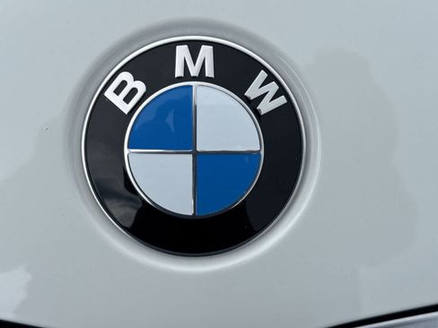 Used 2025 BMW 330i Sedan RWD image 18