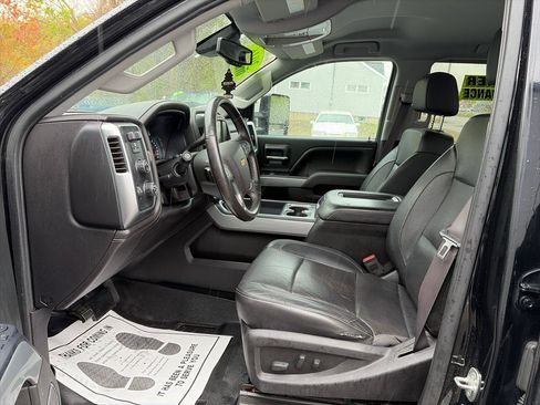 Used 2016 Chevrolet Silverado 2500 LTZ w/ Duramax Plus Package AWD/4WD image 9
