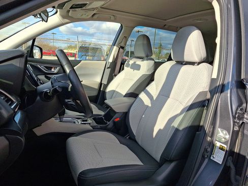 Used 2023 Subaru Forester Premium image 24