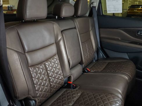 Used 2022 Nissan Murano Platinum w/ Cargo Package image 50