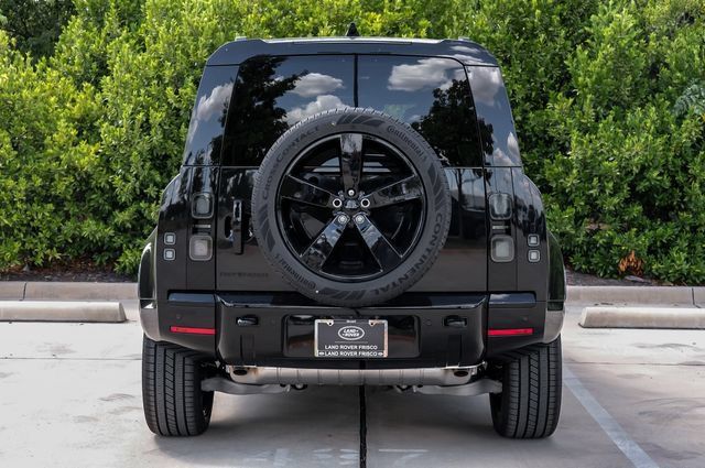 New 2026 Land Rover Defender 110 X-Dynamic SE AWD/4WD image 12